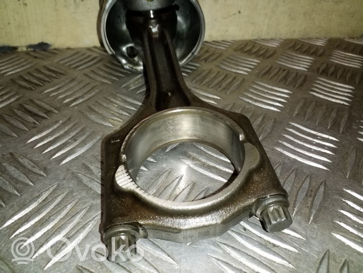 Volvo S60 Piston with connecting rod 