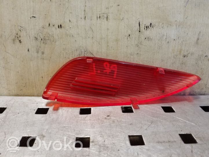 Subaru Outback Front reflector 