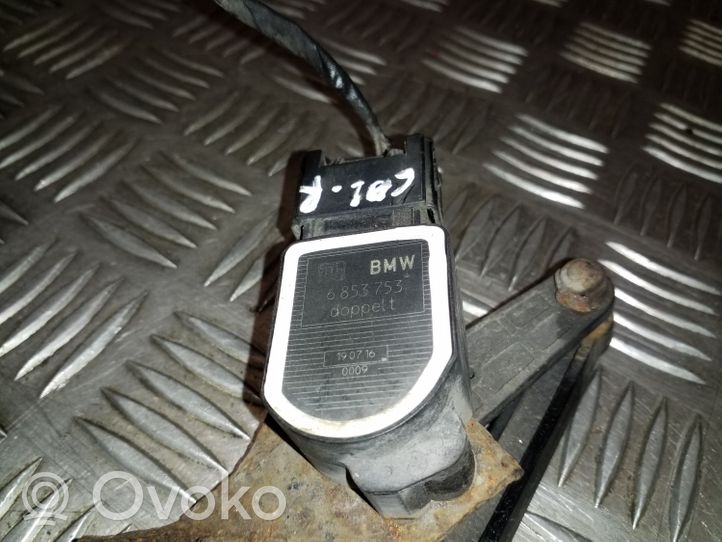BMW X5 E70 Sensore di livello faro/fanale 6853753