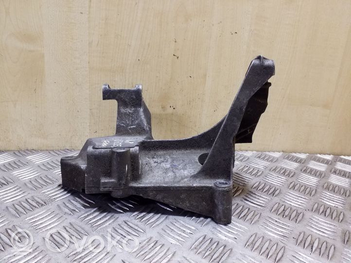 Ford Focus Gearbox mounting bracket 98FF10239BE