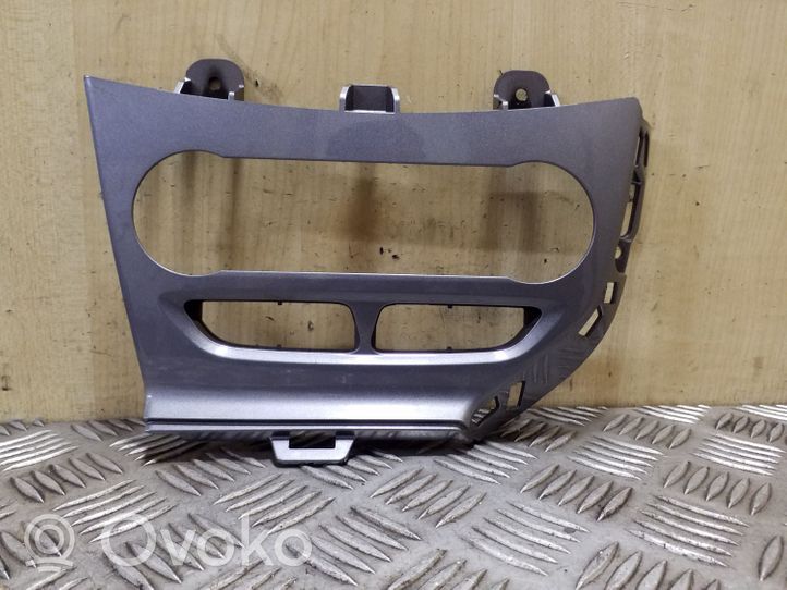 Ford Focus Climate control/heater control trim BM5118522DCW