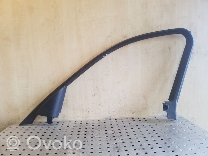 BMW 3 F30 F35 F31 Kita priekinių durų apdailos detalė 08244Z03