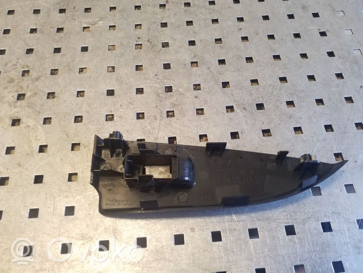 Subaru Outback Support bouton lève vitre porte arrière 94263AJ040