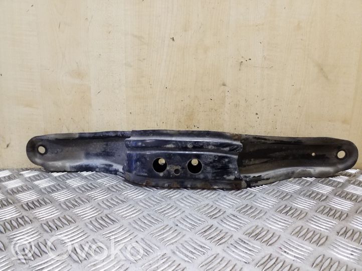 Subaru Outback Support de boîte de vitesses 