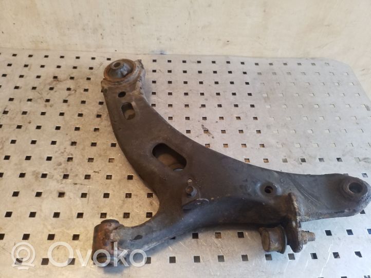 Subaru Outback Fourchette, bras de suspension inférieur avant 