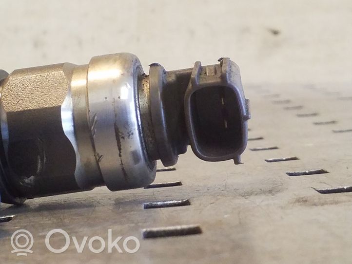 Subaru Outback Injecteur de carburant 16613AA030