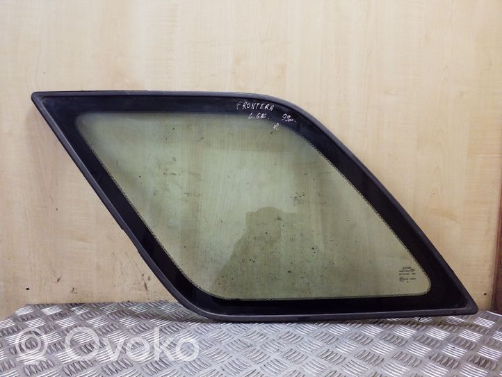 Opel Frontera B Rear side window/glass 