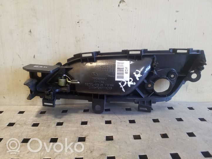 Hyundai i40 Rankenėlė atidarymo vidinė 2611172800