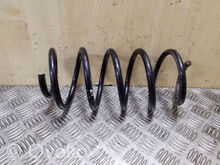 Volkswagen PASSAT B7 Front coil spring 