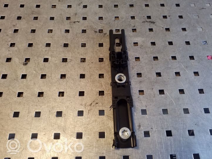 Peugeot 3008 I Rail de réglage hauteur de ceinture de sécurité 9683636180