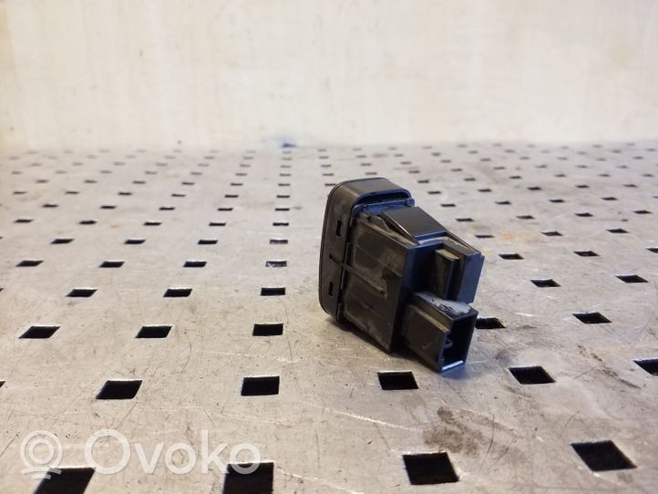 Honda CR-V Headlight level height control switch M20010