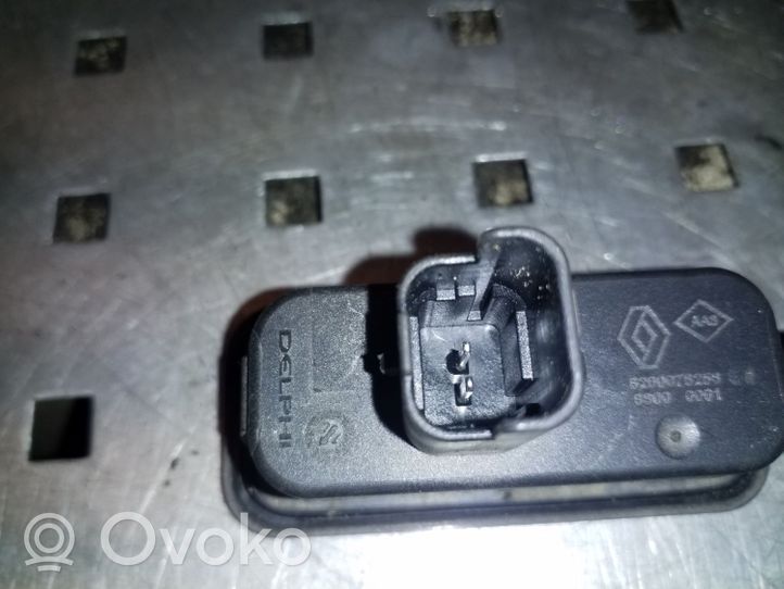 Renault Scenic III -  Grand scenic III Tailgate opening switch 8200076256