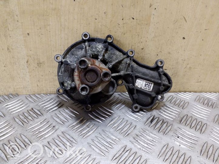 Audi A8 S8 D4 4H Water pump 