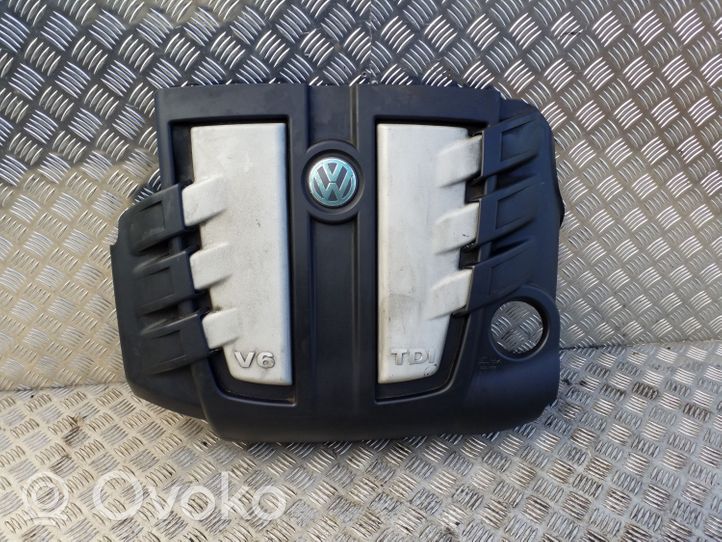 Volkswagen Touareg I Variklio dangtis (apdaila) 059103925BC