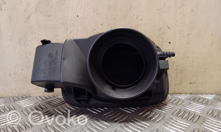 BMW X3 E83 Sportello del serbatoio del carburante 3438033