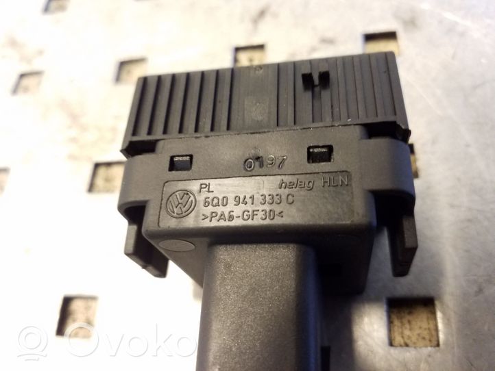 Volkswagen Polo IV 9N3 Headlight level height control switch 6Q0941333C