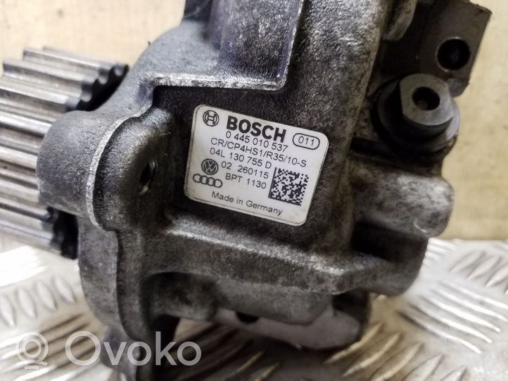 Volkswagen PASSAT B8 Polttoaineen ruiskutuksen suurpainepumppu 0445010537