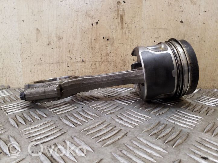 Volkswagen Tiguan Piston avec bielle 081187