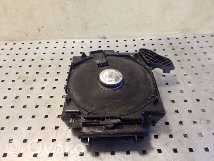 Mini Cooper Countryman R60 Subwoofer-bassokaiutin 65139800511