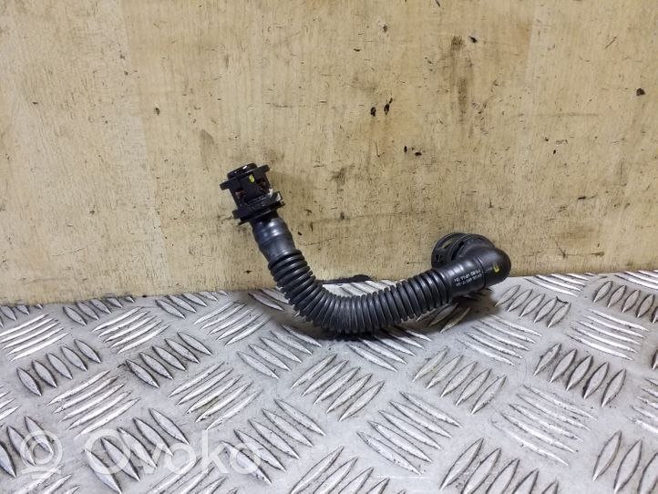 Ford Focus Breather/breather pipe/hose CM5G6K817BA