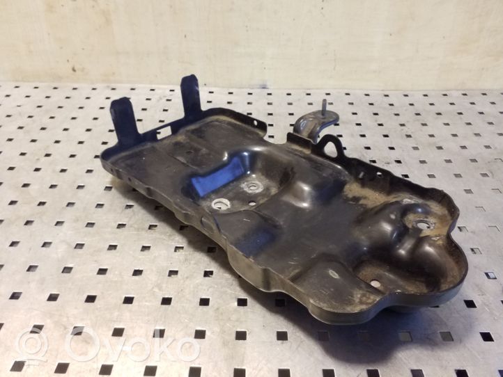 Chevrolet Captiva Battery tray 