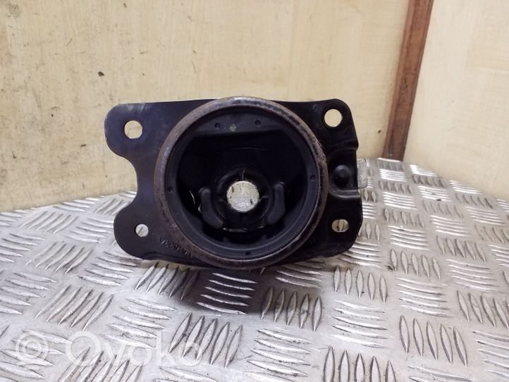 Chevrolet Captiva Gearbox mount 