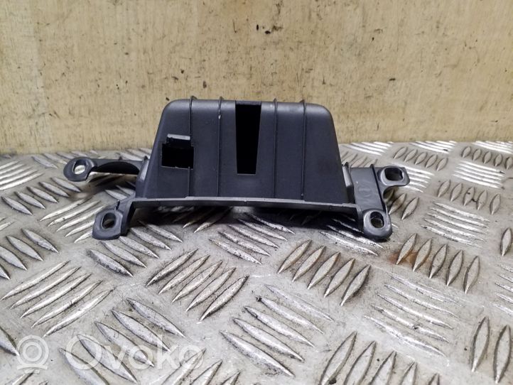 Chevrolet Captiva Other center console (tunnel) element 