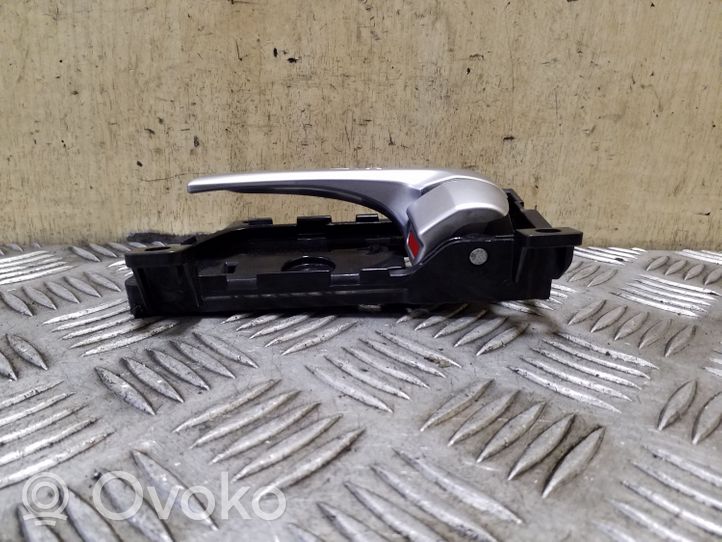 KIA Sorento Rear door interior handle 826132P000