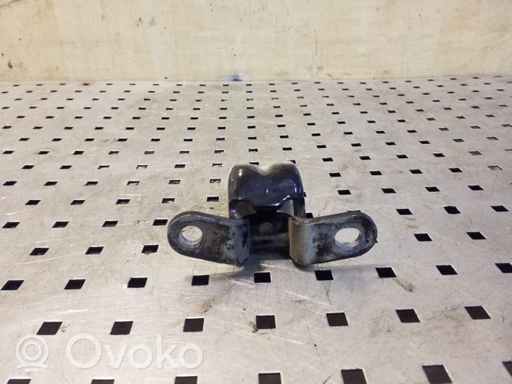 KIA Sorento Rear door lower hinge A046057