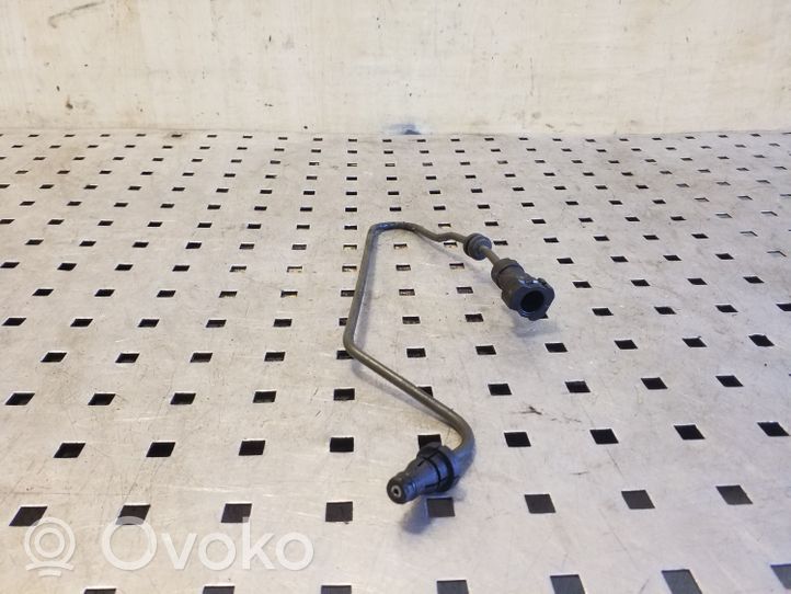 Audi A4 S4 B8 8K Sankabos vamzdelis (-iai)/ žarna (-os) 8K07214770