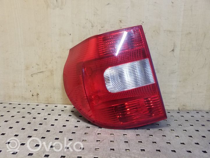 Skoda Yeti (5L) Lampa tylna 5L0945095