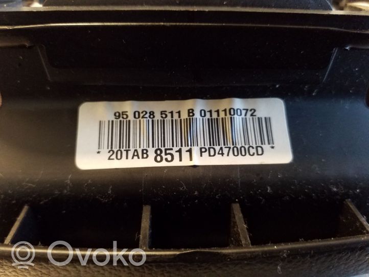 Chevrolet Captiva Ohjauspyörän turvatyyny 95028511B