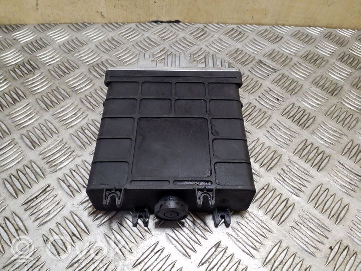 Audi 100 S4 C4 Sterownik / Moduł ECU 0281001258