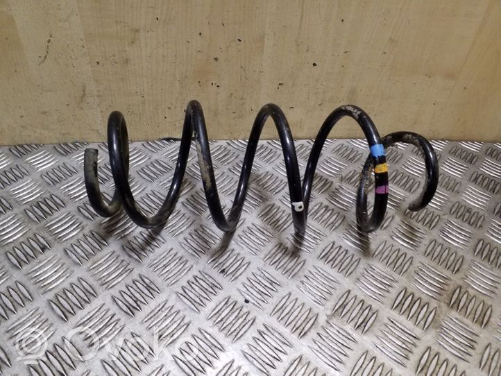 Volkswagen Golf Plus Front coil spring 