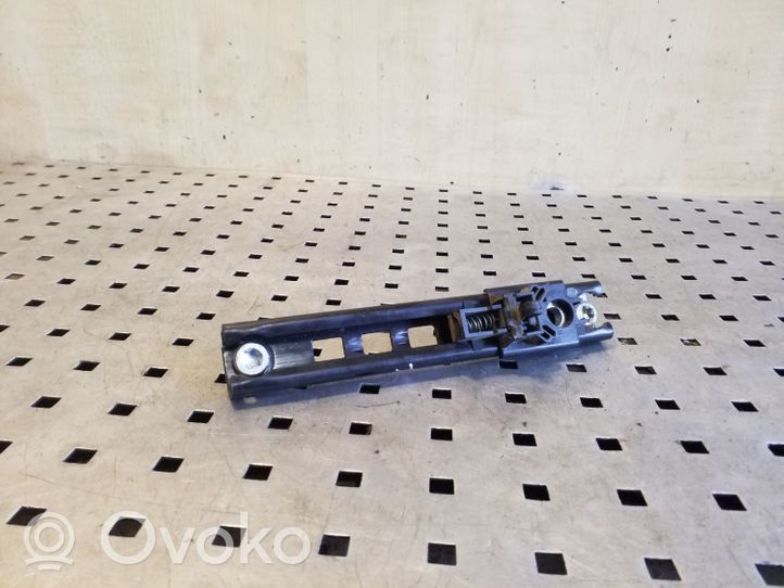 Volkswagen Crafter Rail de réglage hauteur de ceinture de sécurité A9068600088