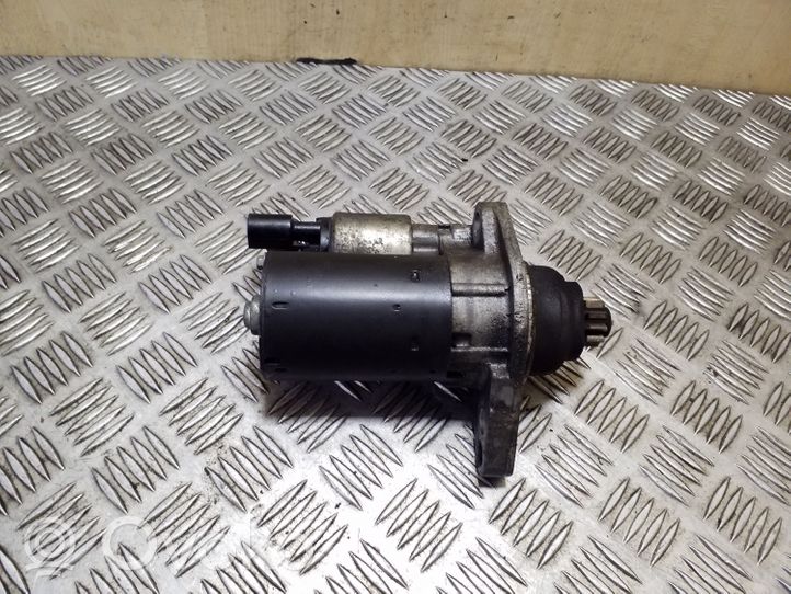 Volkswagen Eos Starter motor 02Z911023E