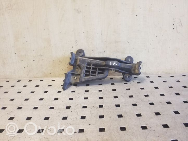 Audi A6 S6 C4 4A Staffa di rinforzo montaggio del paraurti anteriore 4A0807284