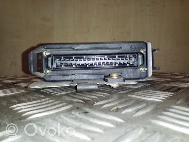 Audi 80 90 S2 B4 Sterownik / Moduł ECU 0280800398