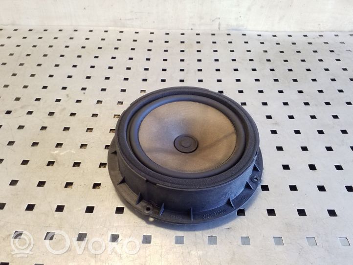 KIA Sorento Rear door speaker 963302P300