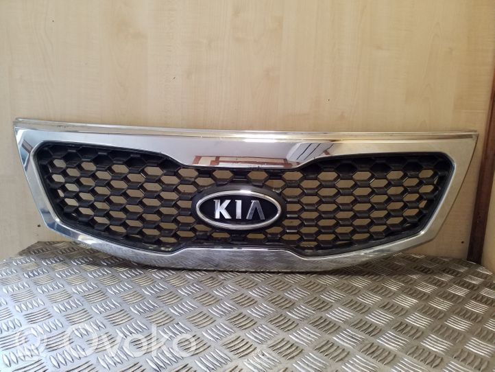 KIA Sorento Maskownica / Grill / Atrapa górna chłodnicy 863502P000