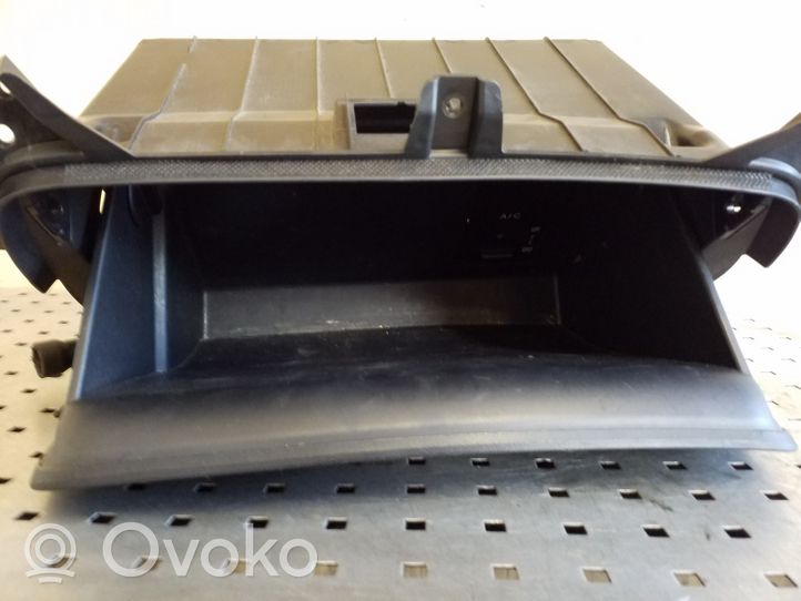 Hyundai ix35 Glove box 845412Y900