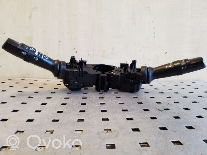 Hyundai ix35 Leva/interruttore dell’indicatore di direzione e tergicristallo 3753MA2210