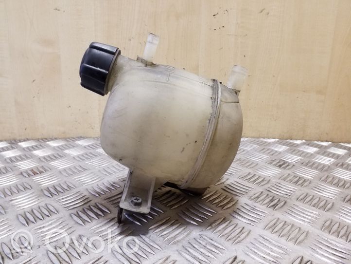 Suzuki Grand Vitara II Coolant expansion tank/reservoir 8200686355