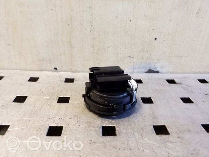 Ford Kuga I Enceinte haute fréquence de porte avant 3M5T18808