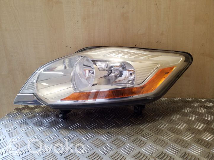 Ford Kuga I Phare frontale 8V4113W030BG