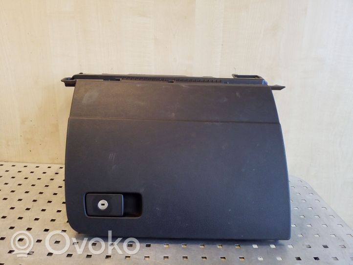 Volkswagen PASSAT B8 Glove box 3G2857097AC