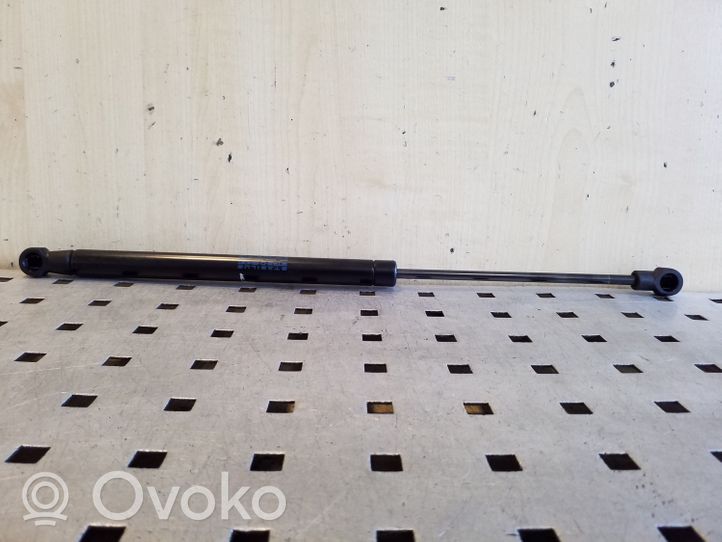 Volkswagen PASSAT B8 Tailgate strut 3G5827550