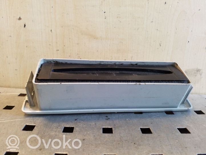 Volkswagen Multivan T4 Air vent grill in roof 700820953