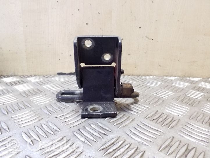 Audi A6 S6 C4 4A Front door lower hinge 4A0831412D