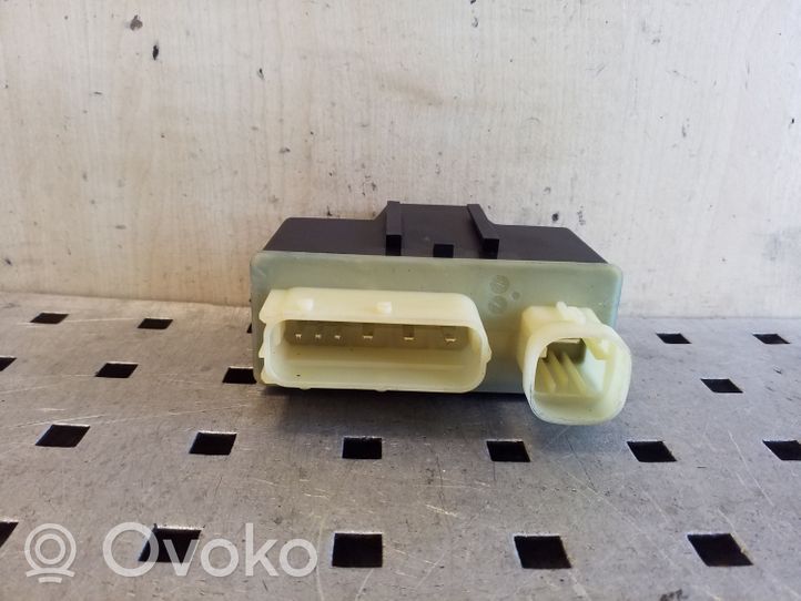 Citroen C4 Grand Picasso Relais de ventilateur de liquide de refroidissement 9801916680